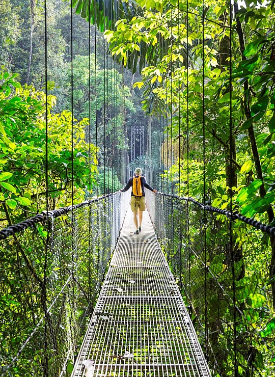 Екотуризъм